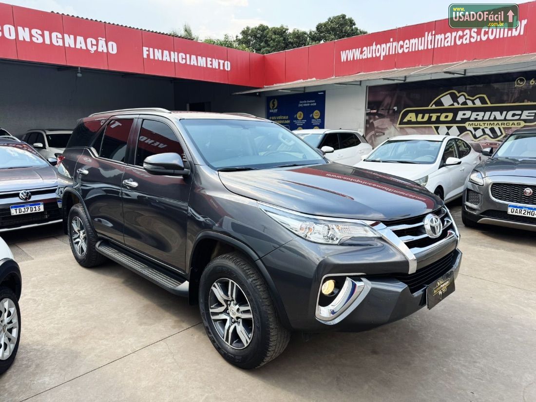 Toyota Hilux SW4 SRV 4x2 2.7 Automático Flex 2020/2020 — foto 2 de 12
