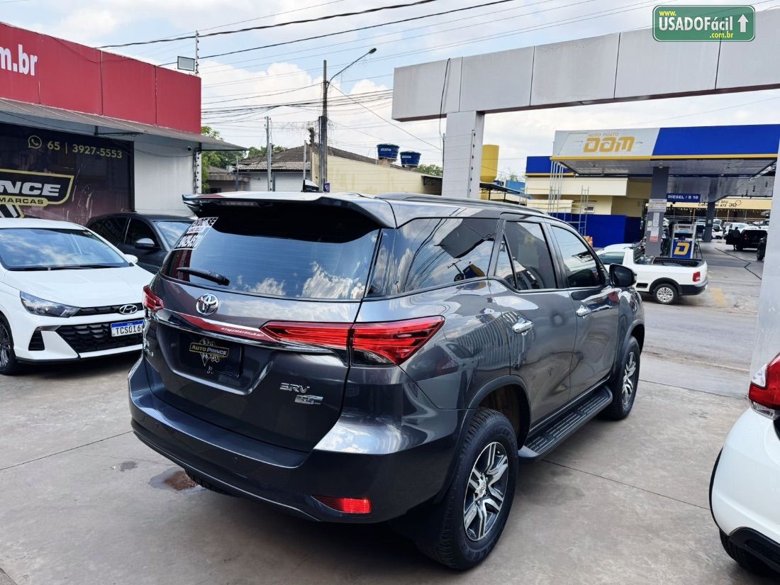 Toyota Hilux SW4 SRV 4x2 2.7 Automático Flex 2020/2020 — foto 6 de 12