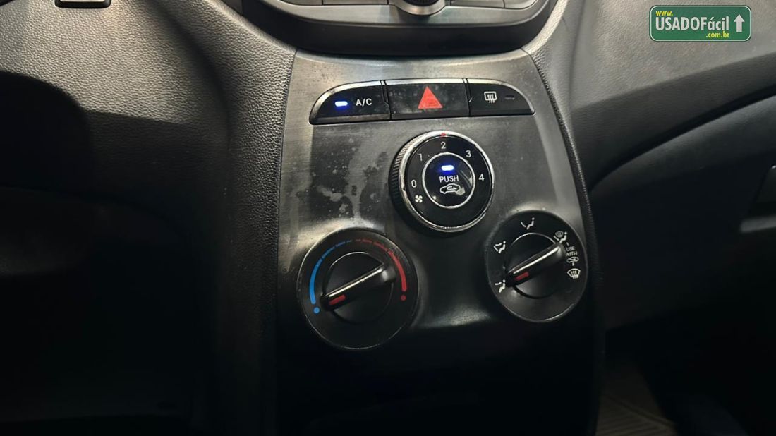 Hyundai HB20 Hatch Comfort 1.0 Flex 2014/2014 — foto 15 de 26