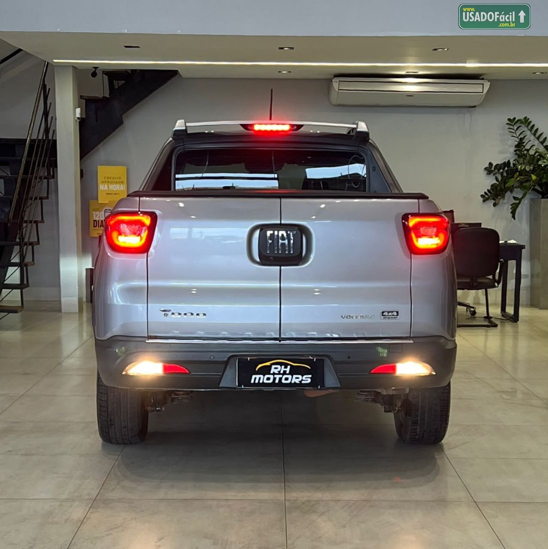 Fiat Toro Volcano 2.0 4X4 Turbo Automático Diesel 2023/2024 — foto 5 de 13