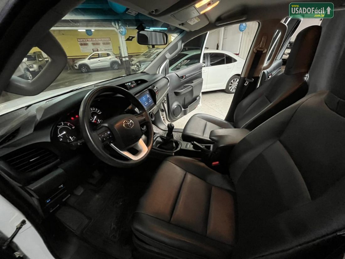 Toyota Hilux CD 2.8 4x4 Mecânico Diesel 2024/2024 — foto 13 de 16