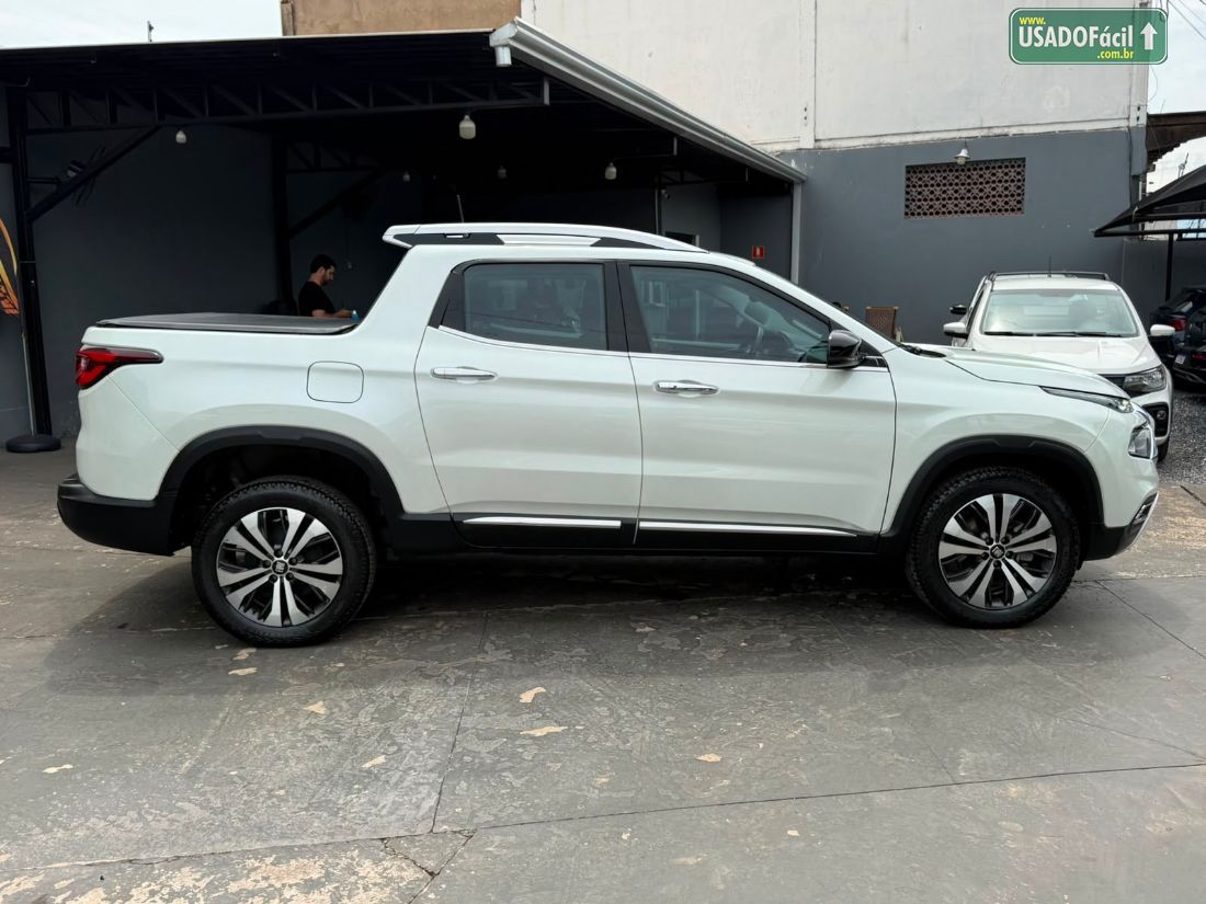 Fiat Toro Volcano 2.0 4X4 Turbo Automático Diesel 2023/2024 — foto 8 de 30