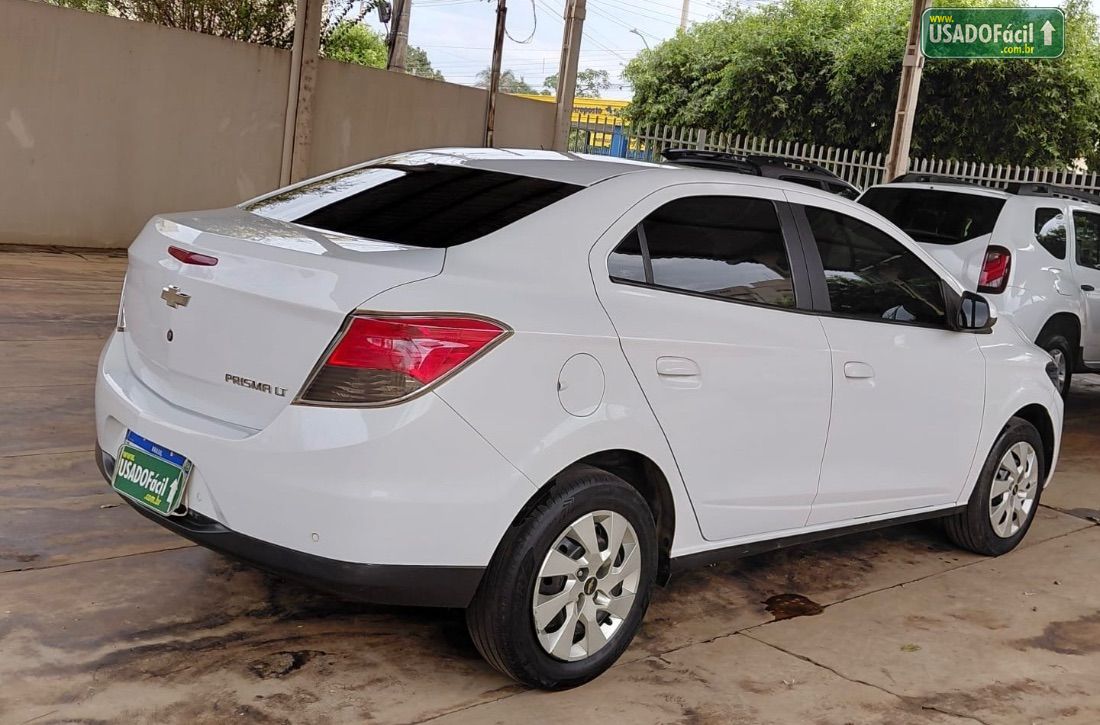 CHEVROLET/GM Prisma Sedan LT 1.4 8V FlexPower 2013/2014 — foto 8 de 9