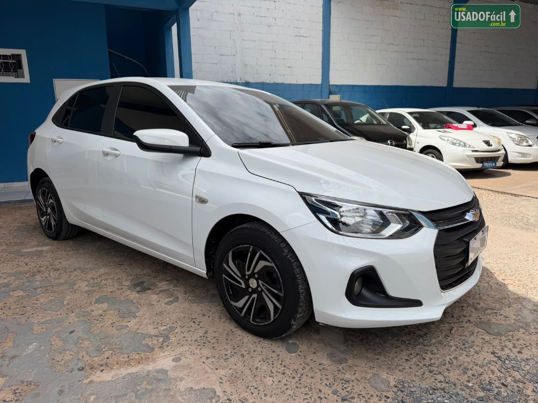 CHEVROLET/GM Onix Hatch LT 1.0 Mecânico Flex 2024/2025 — foto 3 de 8