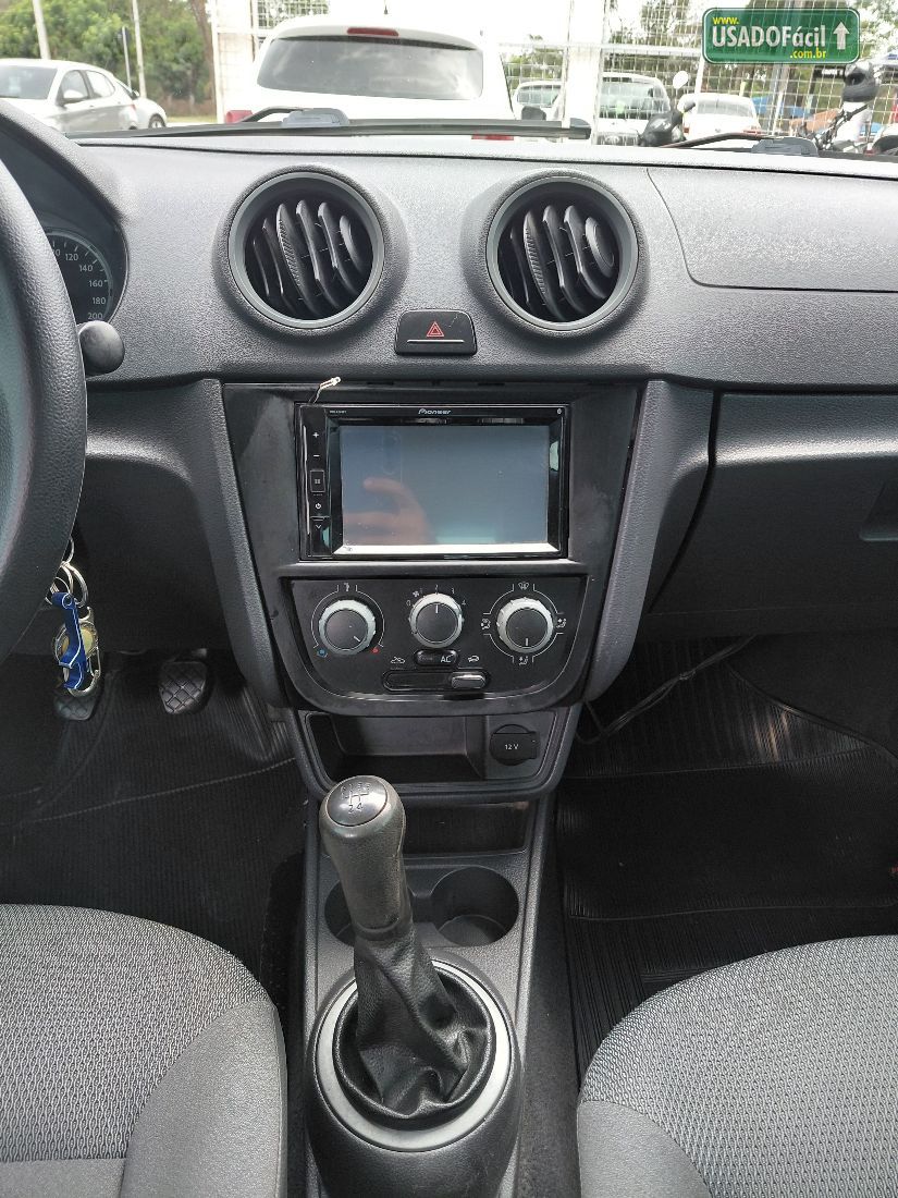 Volkswagen Gol 1.0 Mi 4P Total Flex 2009/2010 — foto 11 de 13