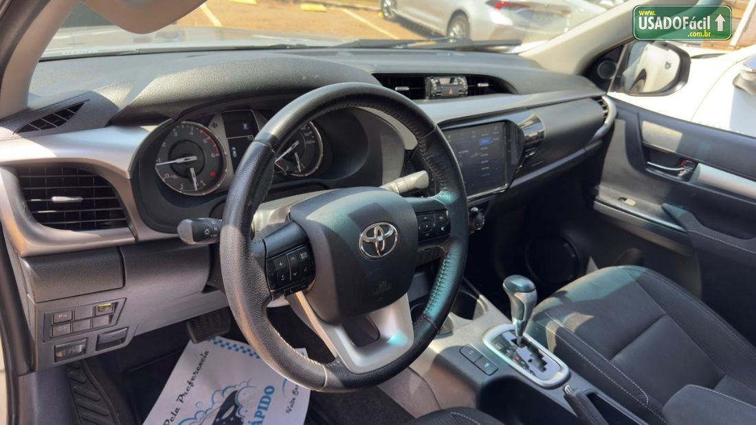 Toyota Hilux SR CD 2.8 4X4 TDI Automático Diesel 2023/2024 — foto 9 de 11
