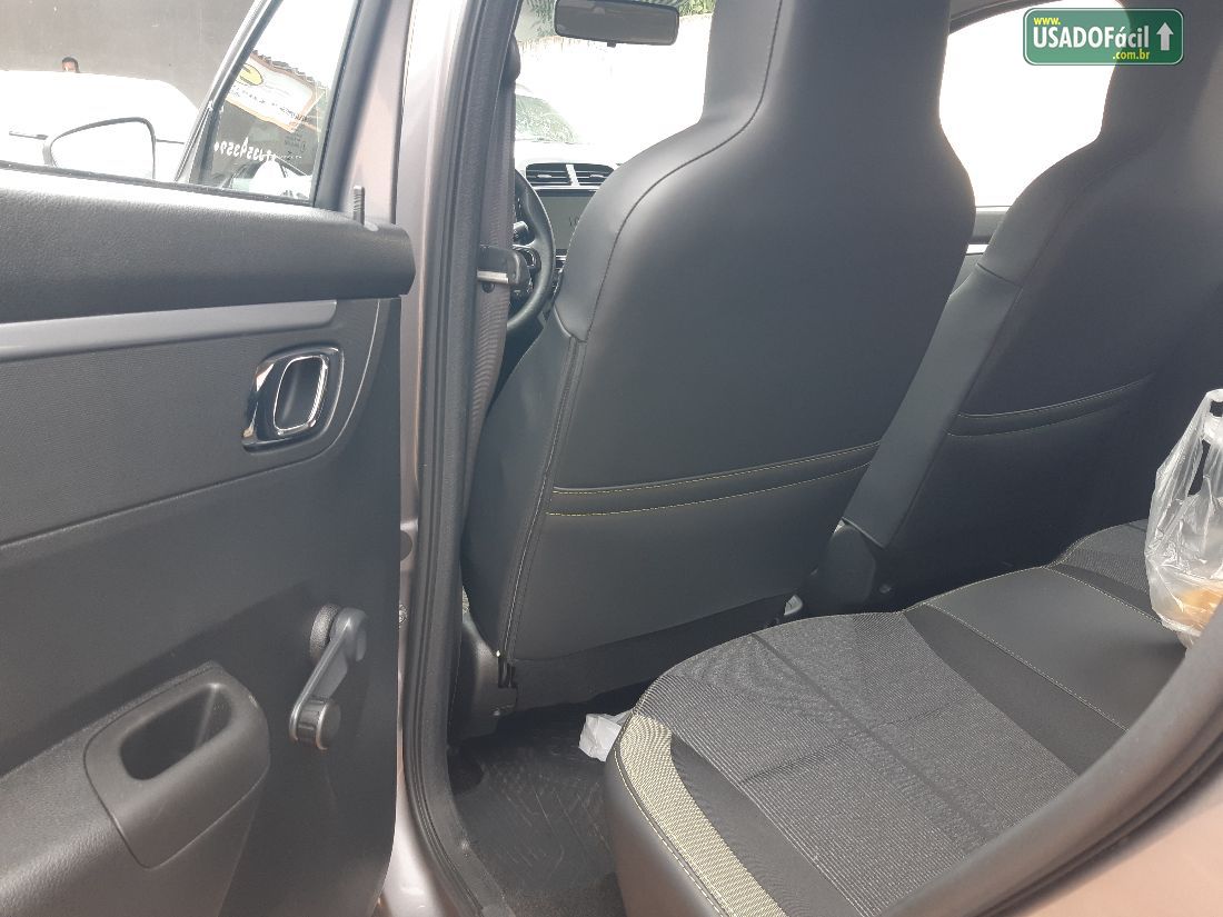 Renault Kwid Outsider 1.0 Mecânico Flex 2025/2026 — foto 4 de 7