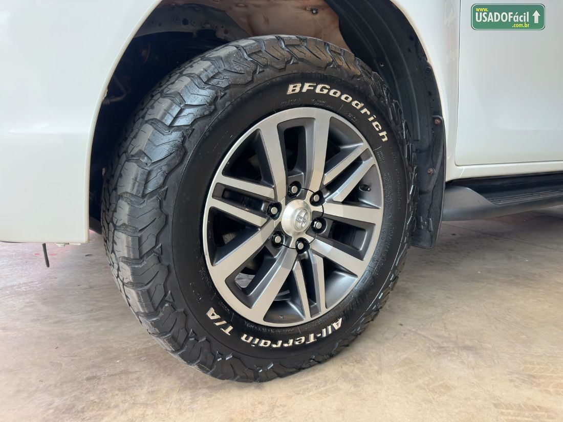 Toyota Hilux CD 2.8 4x4 Mecânico Diesel 2022/2022 — foto 8 de 12