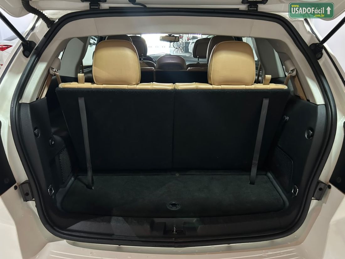 FIAT FREEMONT 2.4 PRECISION Automático 7 Lugares 2012/2012 — foto 11 de 30