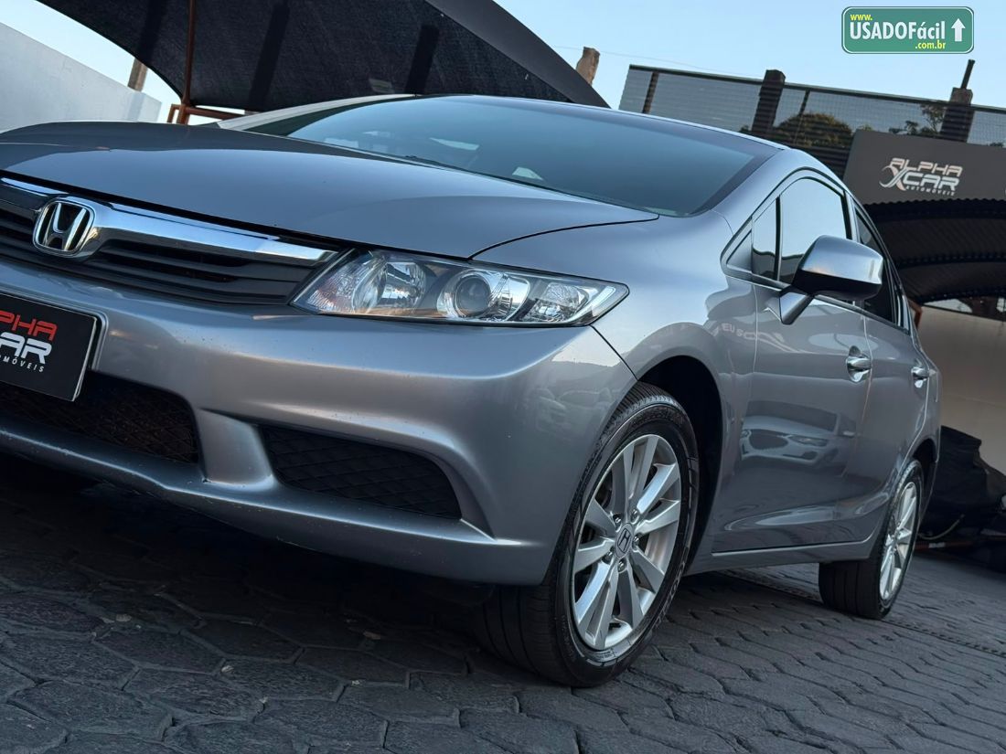 Honda Civic Sedan LXS 1.8 Mecânico 2015/2016 — foto 18 de 20