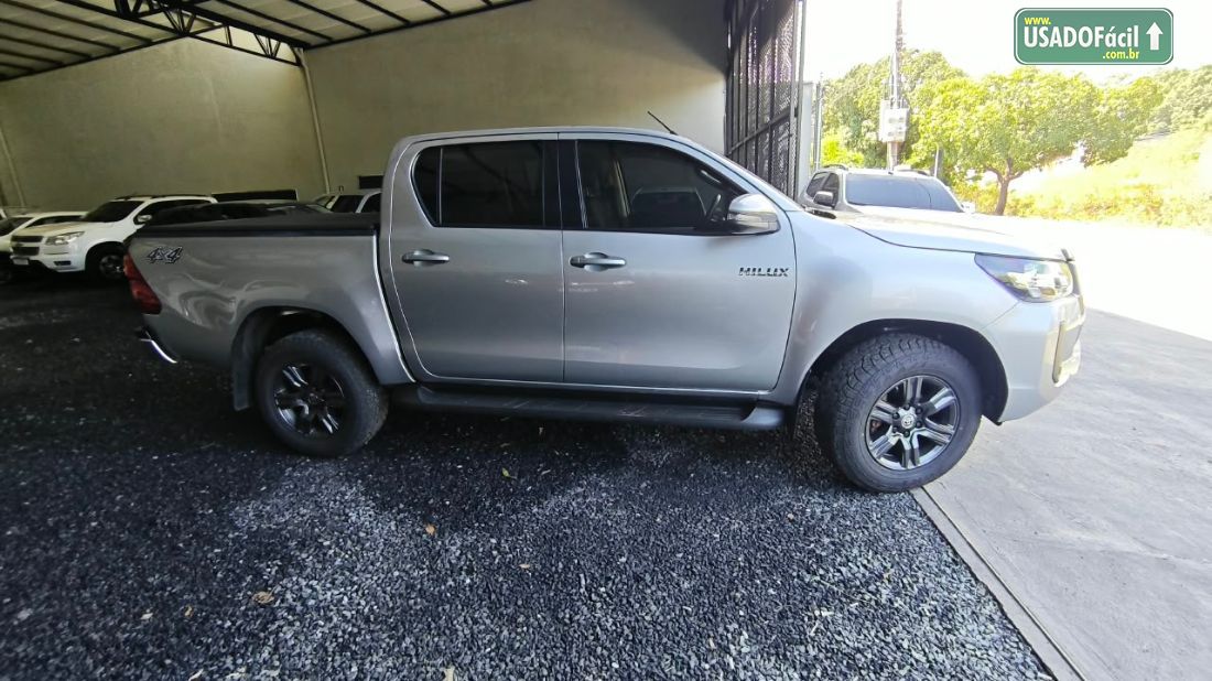 Toyota Hilux SR CD 2.8 4X4 TDI Automático Diesel 2021/2022 — foto 2 de 23