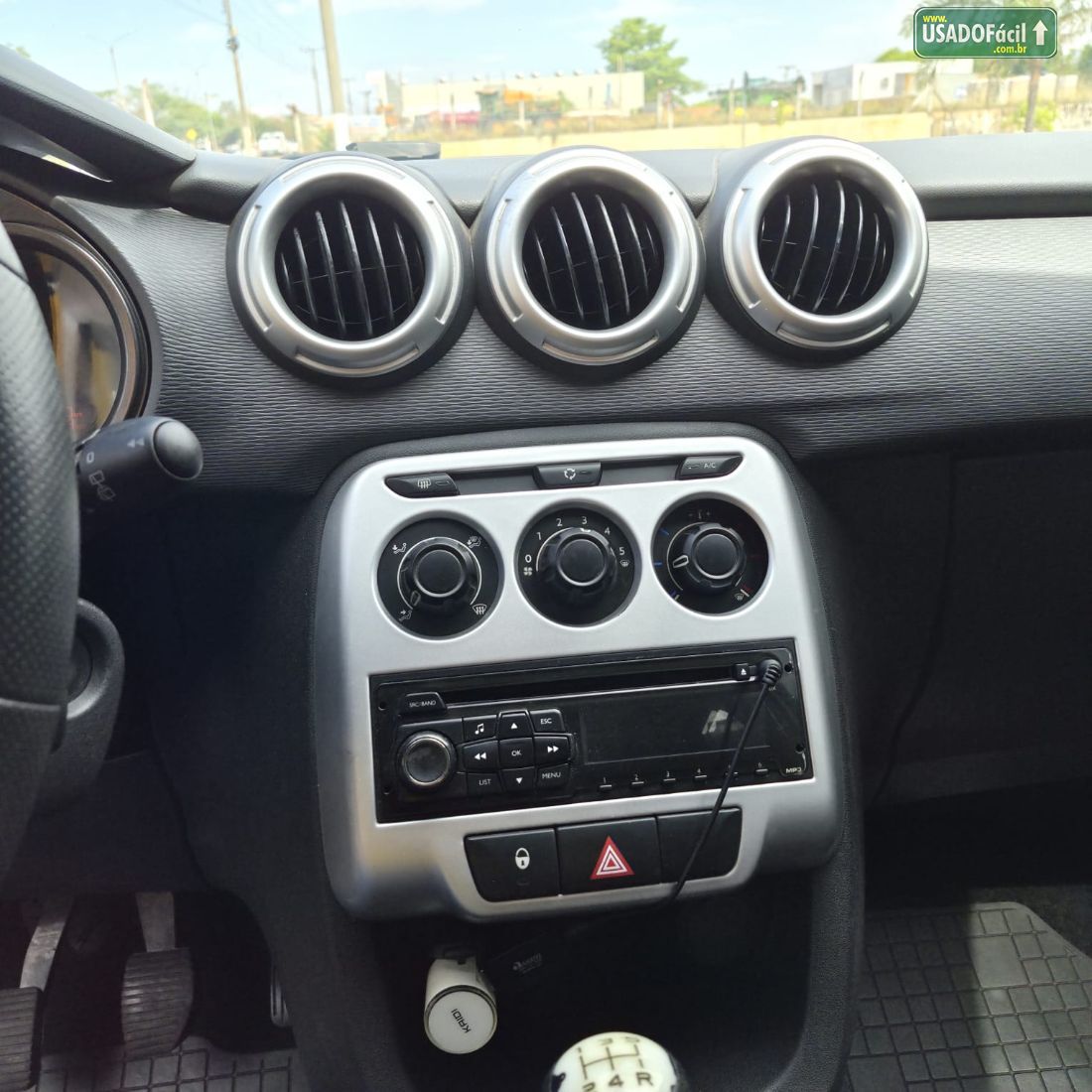 Citroen C3 Origine 1.5 Mecânico Flex 5P 2015/2016 — foto 10 de 14