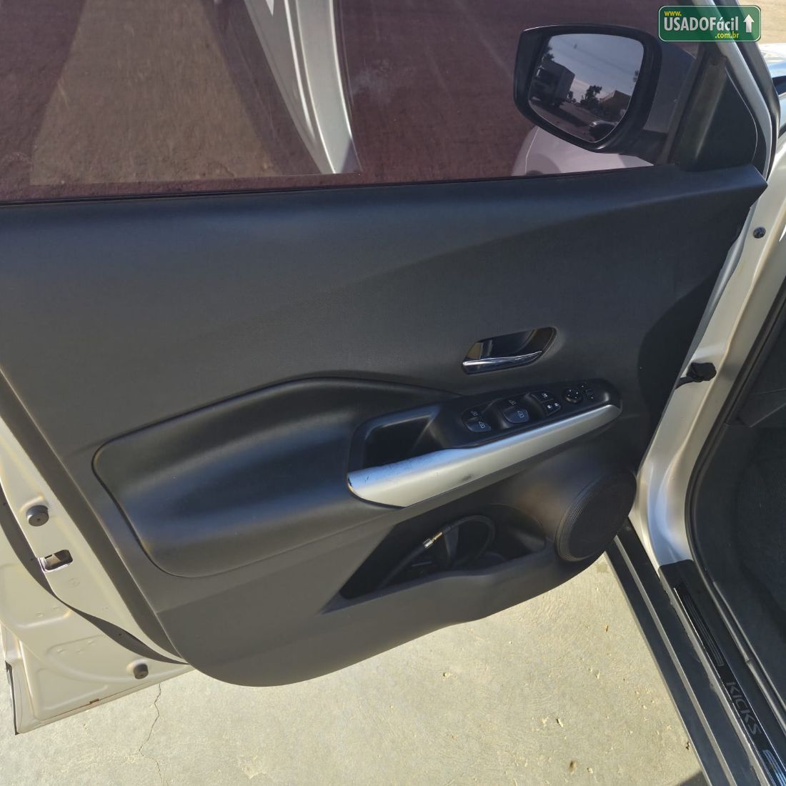 Nissan Kicks SL 1.6 Automático FlexStar 2016/2017 — foto 10 de 13