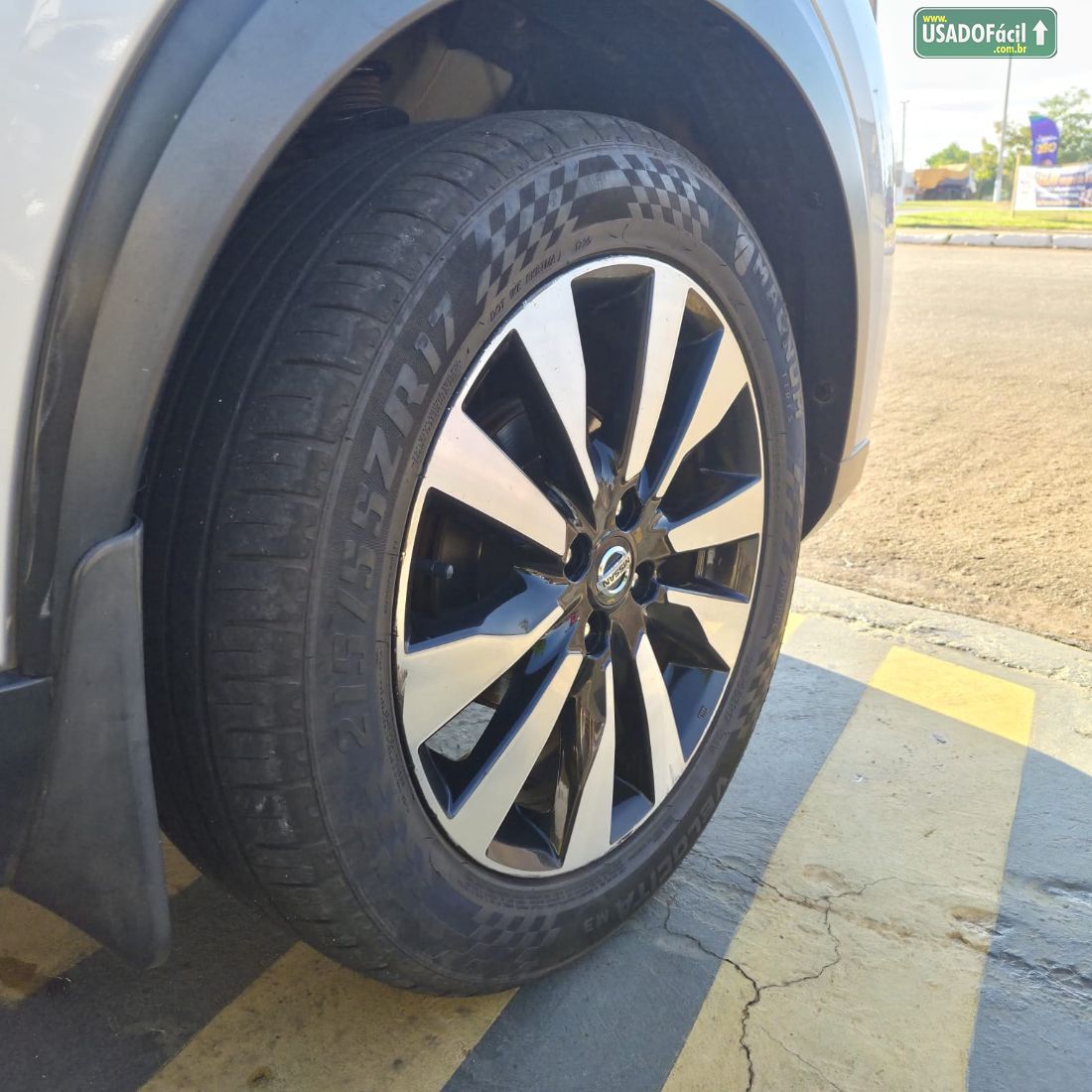 Nissan Kicks SL 1.6 Automático FlexStar 2016/2017 — foto 13 de 13