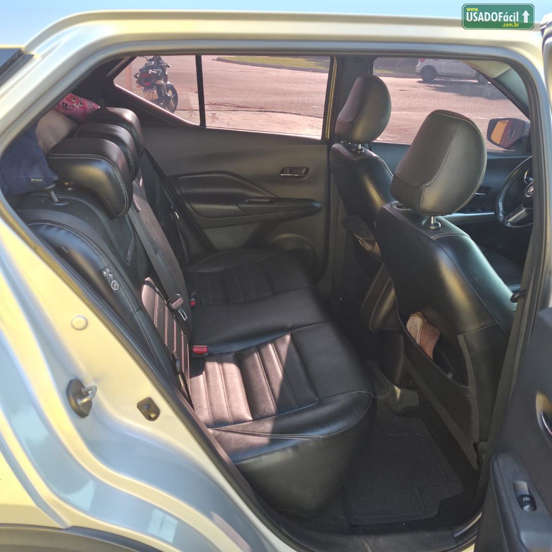 Nissan Kicks SL 1.6 Automático FlexStar 2016/2017 — foto 9 de 13