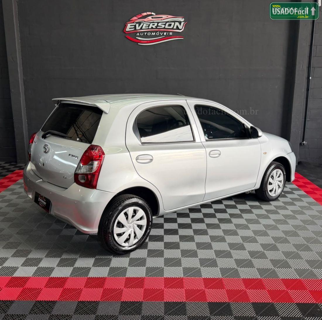 TOYOTA Etios Hatch X 1.3 Automático Flex 2020/2020 — foto 5 de 17