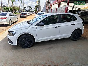 VOLKSWAGEN Polo Track 1.0 Flex