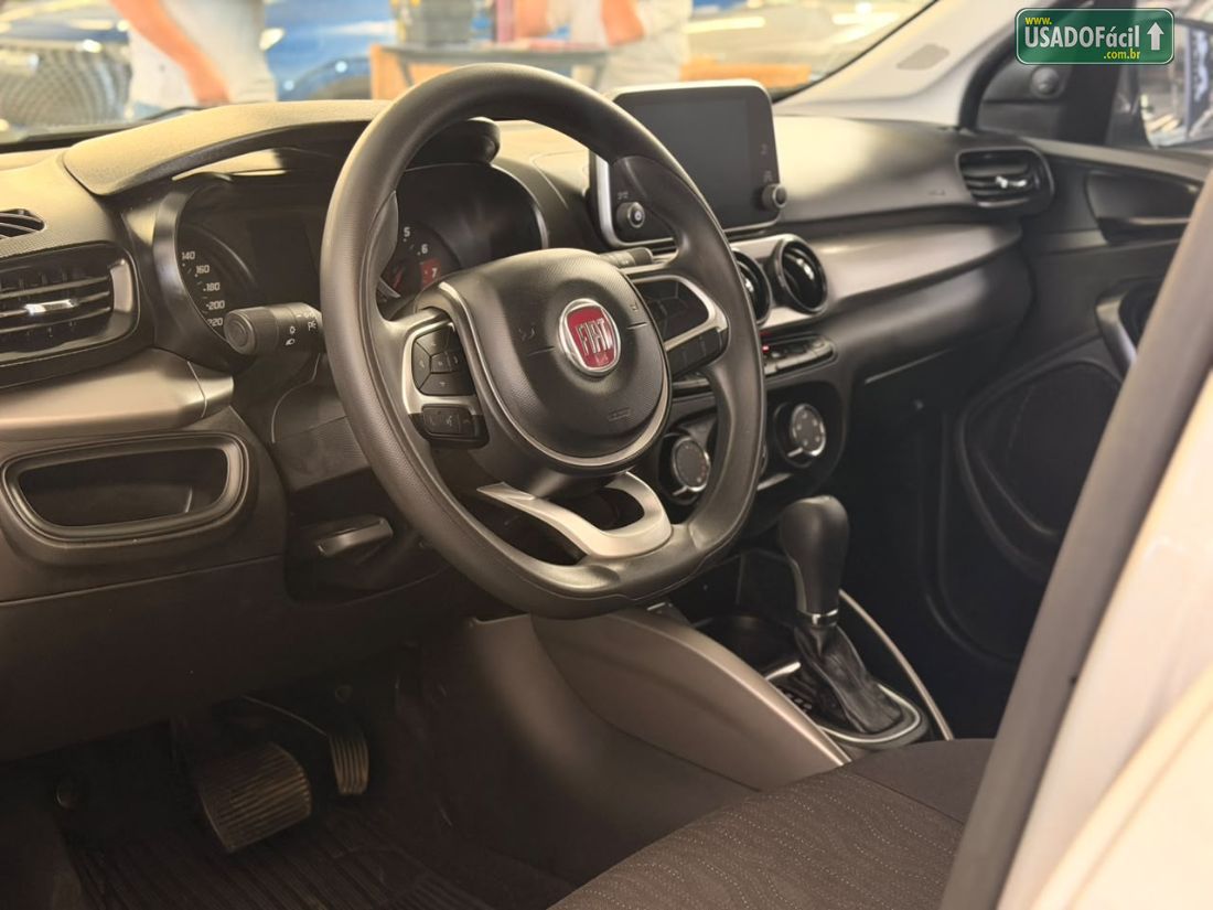 Fiat Cronos 1.8 Automático Flex 2020/2020 — foto 7 de 16