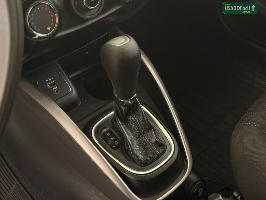 Fiat Cronos 1.8 Automático Flex 2020/2020 — foto 9 de 16