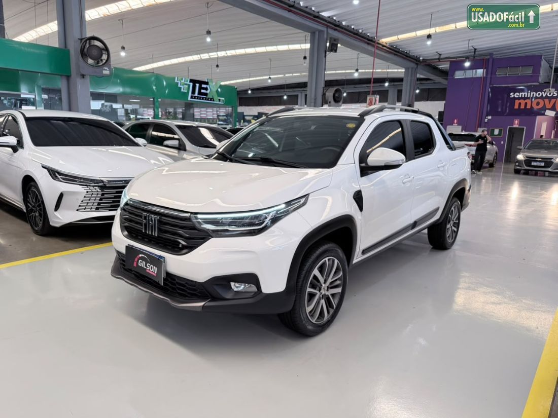 Fiat Strada Volcano CD 1.3 Mecânico Flex 2022/2023 — foto 3 de 17