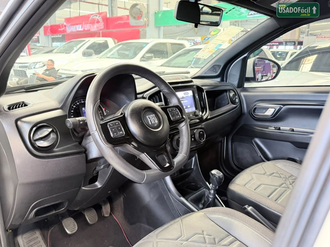 Fiat Strada Volcano CD 1.3 Mecânico Flex 2022/2023 — foto 7 de 17