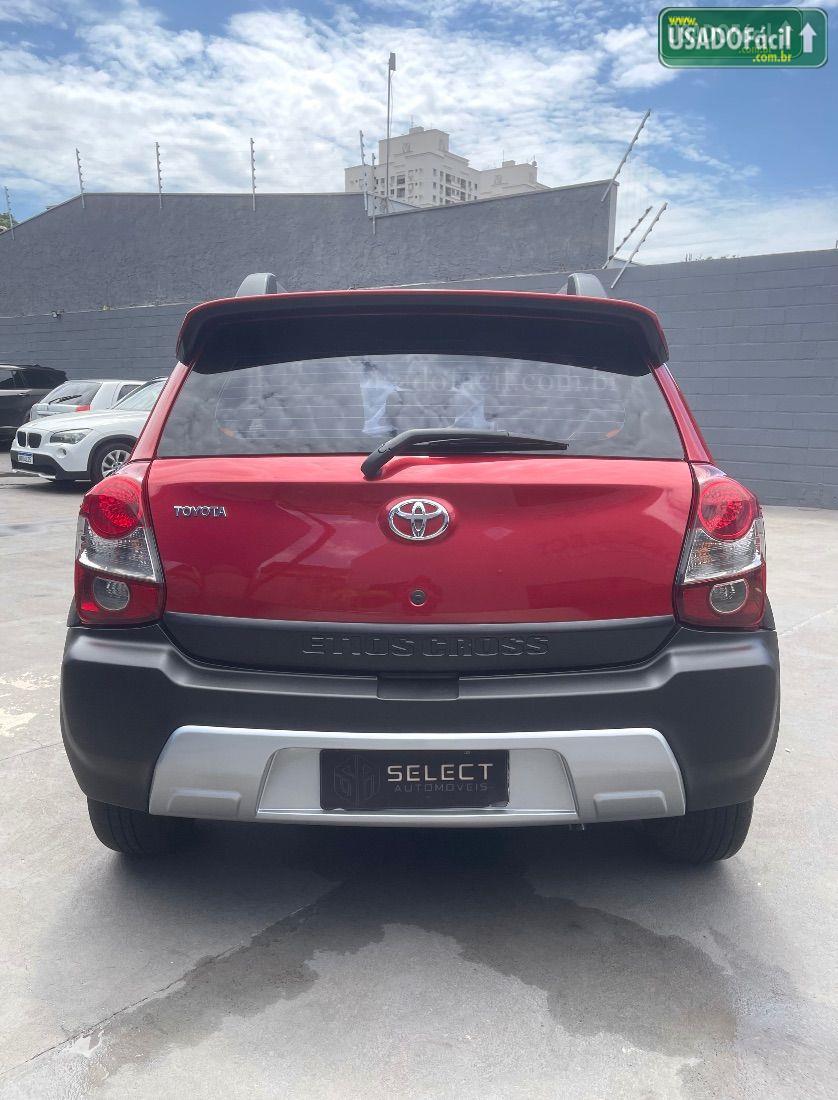 TOYOTA Etios Hatch Cross 1.5 Automático Flex 2018/2018 — foto 2 de 6