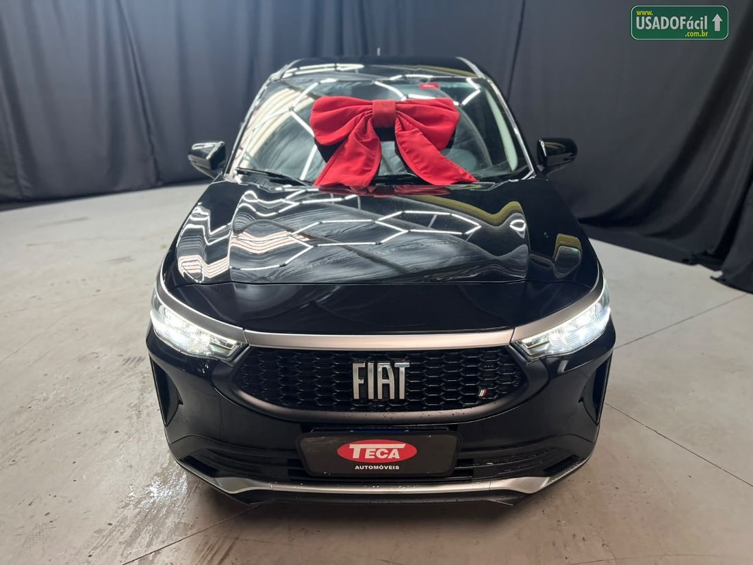 Fiat Fastback Audace 200 Turbo Automático Híbri­do 2025/2025 — foto 2 de 16