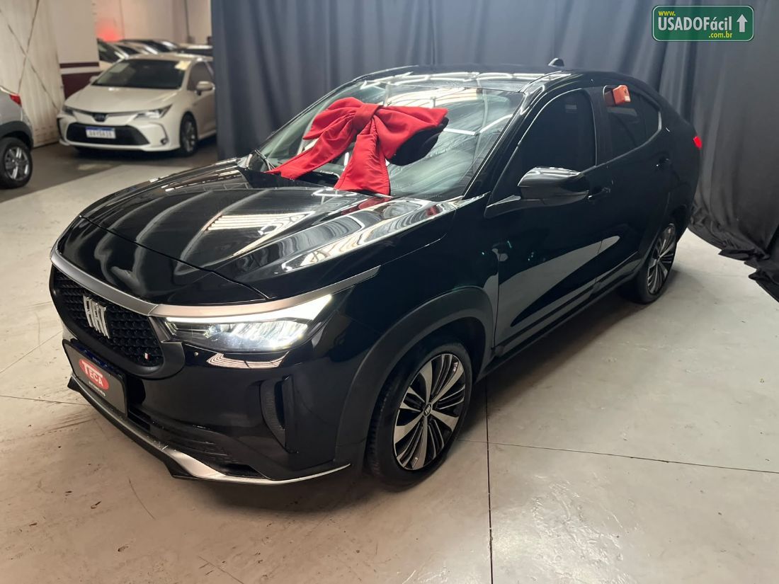 Fiat Fastback Audace 200 Turbo Automático Híbri­do 2025/2025 — foto 3 de 16