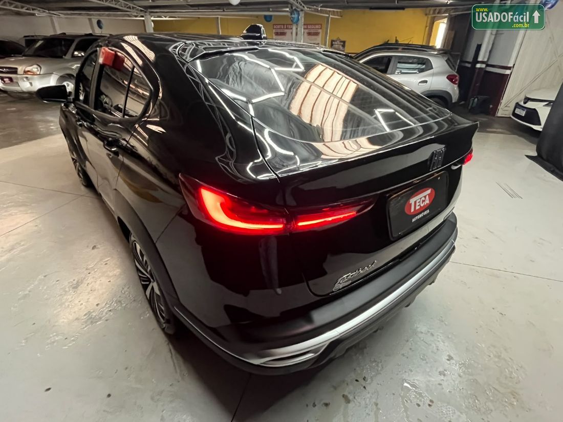 Fiat Fastback Audace 200 Turbo Automático Híbri­do 2025/2025 — foto 5 de 16
