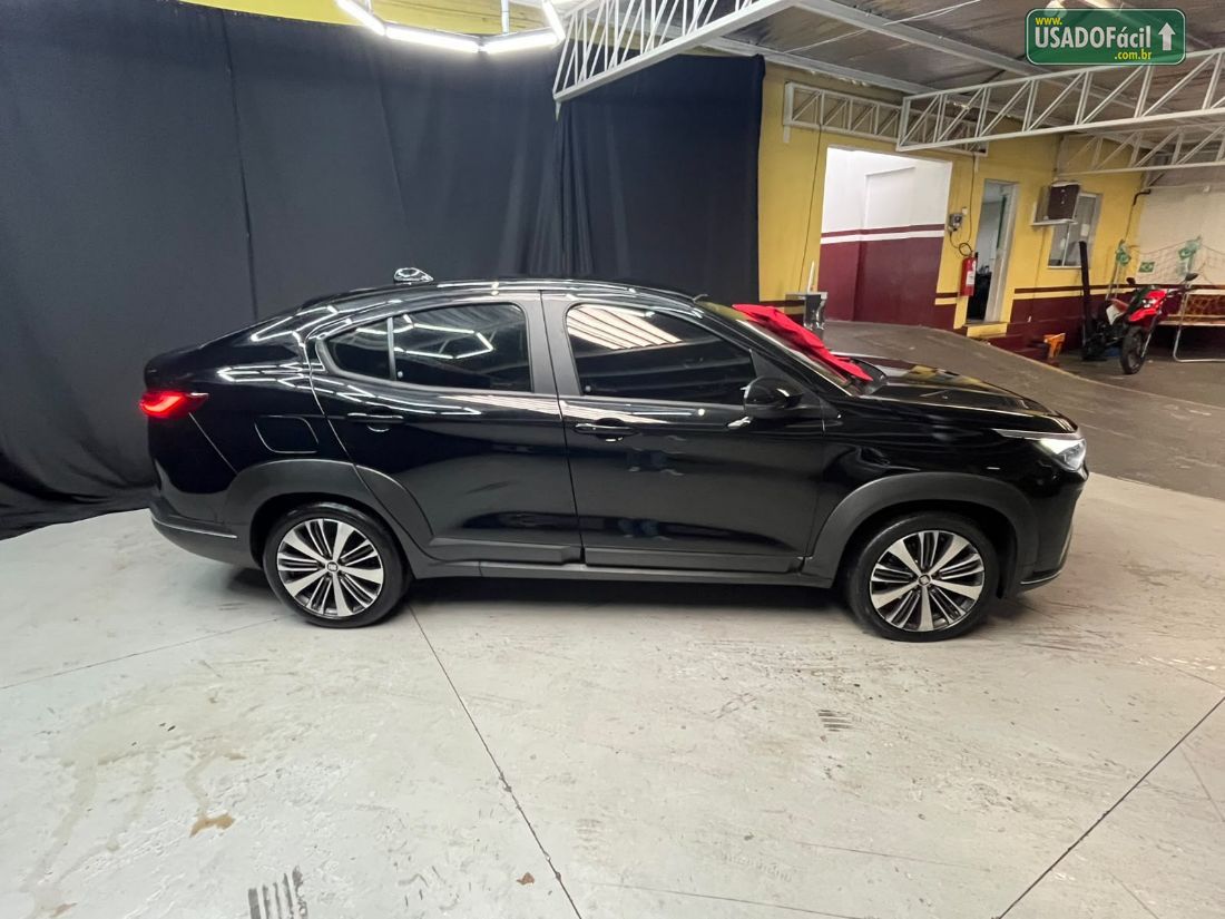 Fiat Fastback Audace 200 Turbo Automático Híbri­do 2025/2025 — foto 8 de 16