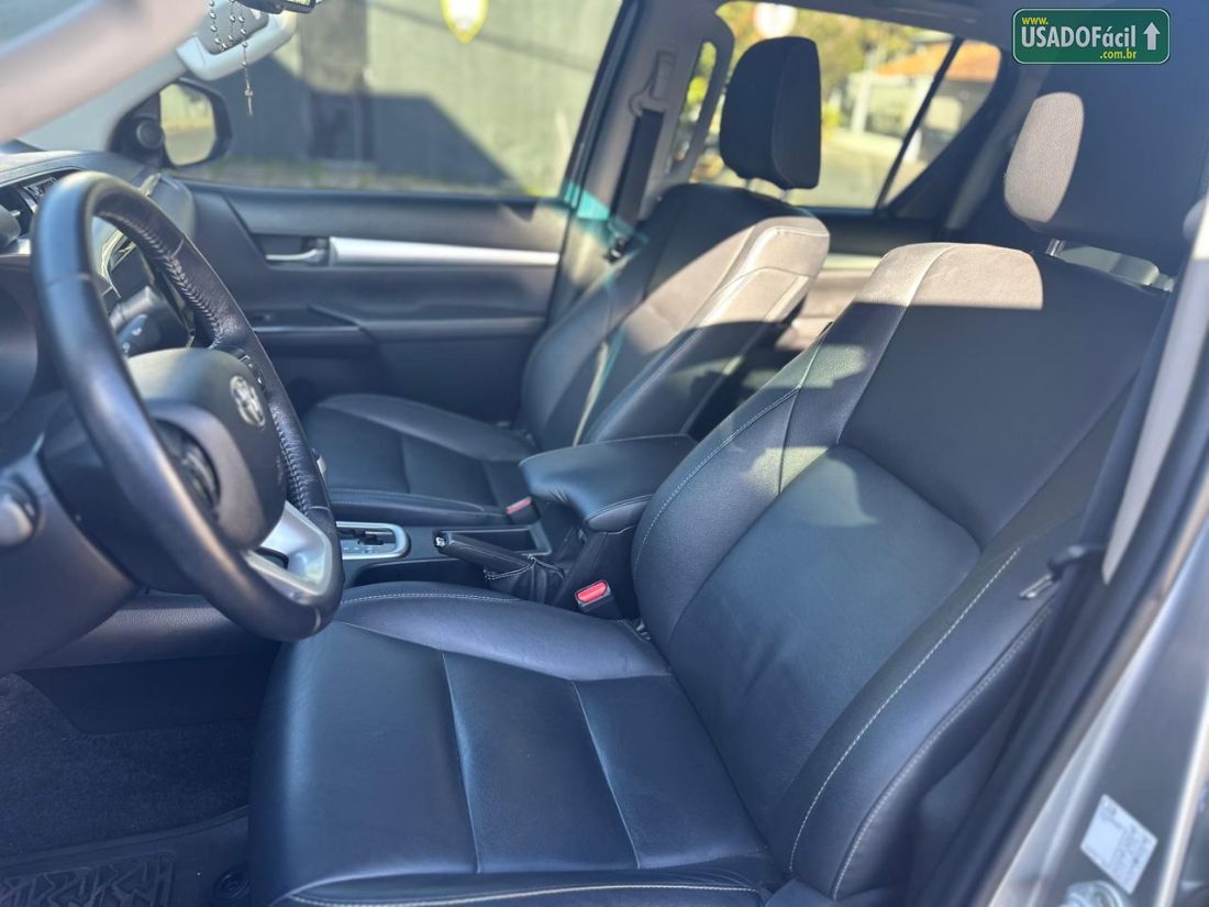 Toyota Hilux SRV CD 2.8 4x4 TDI Automático Diesel 2023/2024 — foto 7 de 10