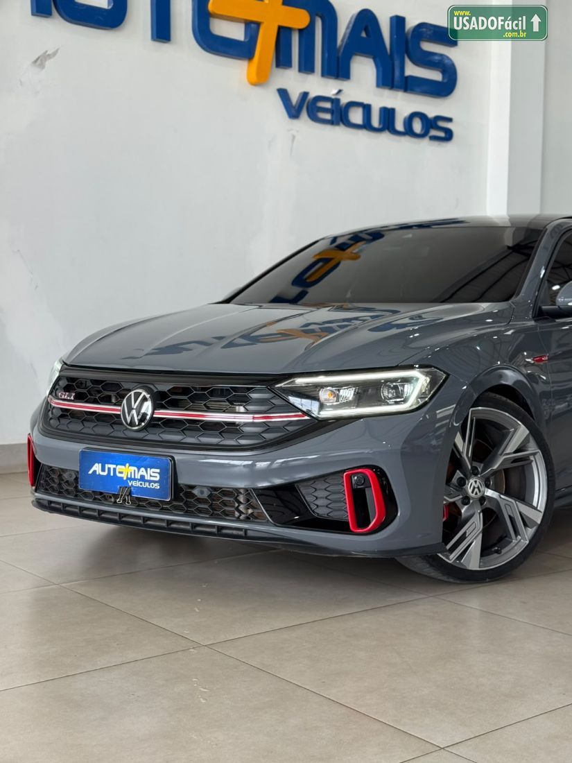 Volkswagen Jetta GLI 350 TSI 2.0 Automático 2023/2024 — foto 2 de 15