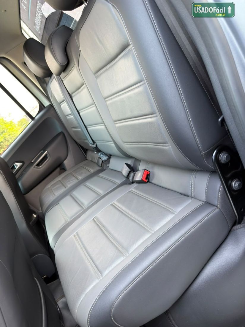 Volkswagen Amarok Comfortline 3.0 V6 4X4 TDI Automático Diesel 2023/2024 — foto 10 de 29