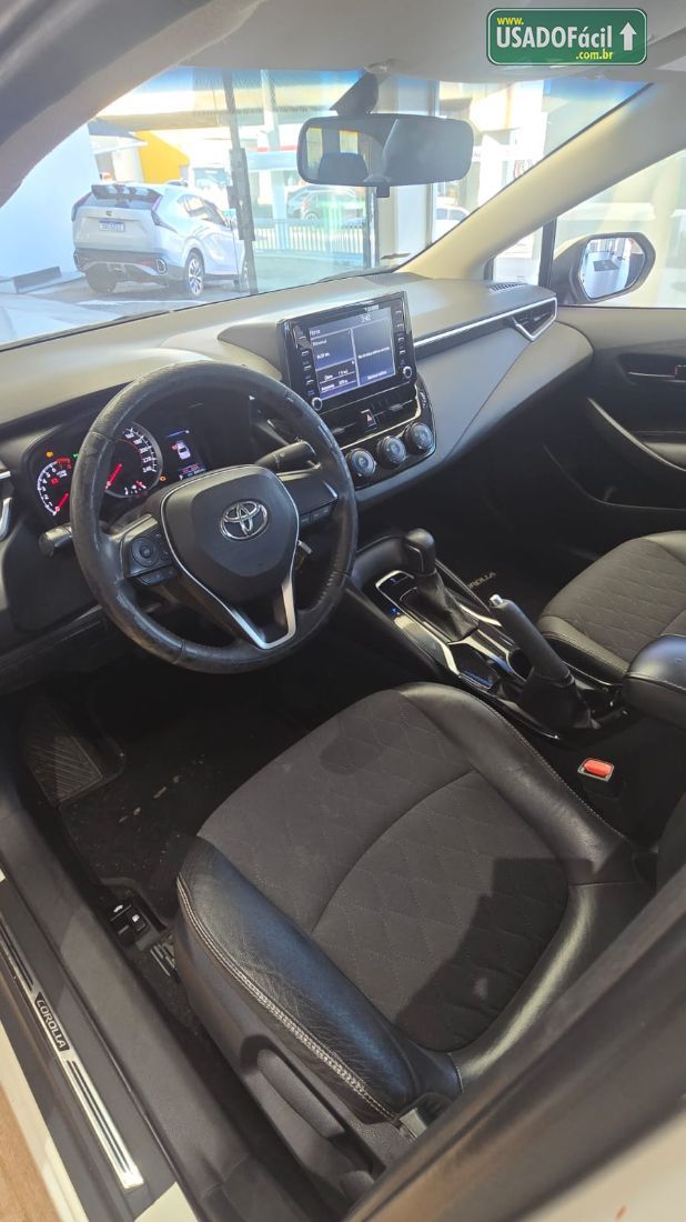 Toyota Corolla GLi 2.0 Automático Flex 2020/2020 — foto 9 de 14
