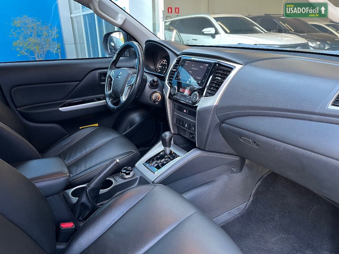 MITSUBISHI L200 Triton Sport GLS CD 2.4 Automático Diesel 2021/2021 — foto 12 de 19