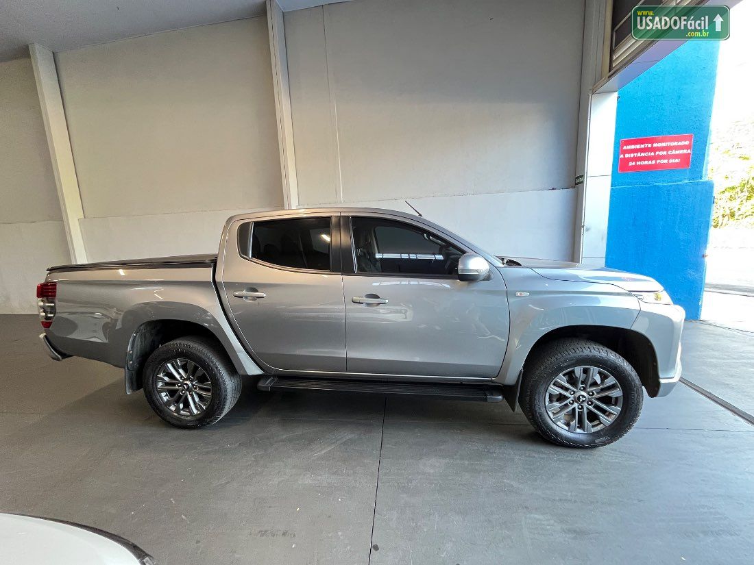 MITSUBISHI L200 Triton Sport GLS CD 2.4 Automático Diesel 2021/2021 — foto 8 de 19