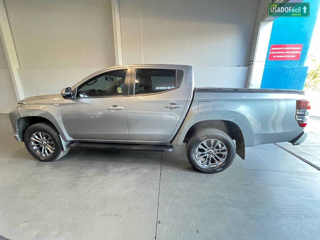 MITSUBISHI L200 Triton Sport GLS CD 2.4 Automático Diesel 2021/2021 — foto 7 de 19