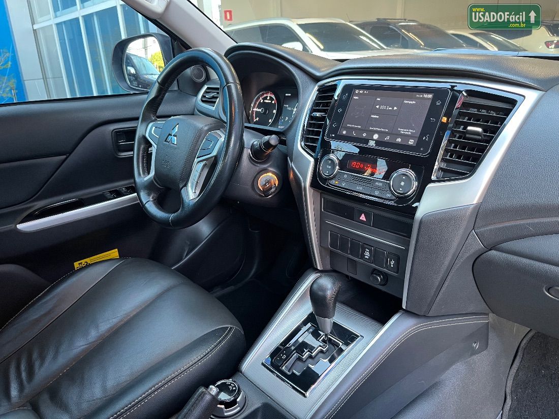 MITSUBISHI L200 Triton Sport GLS CD 2.4 Automático Diesel 2021/2021 — foto 11 de 19