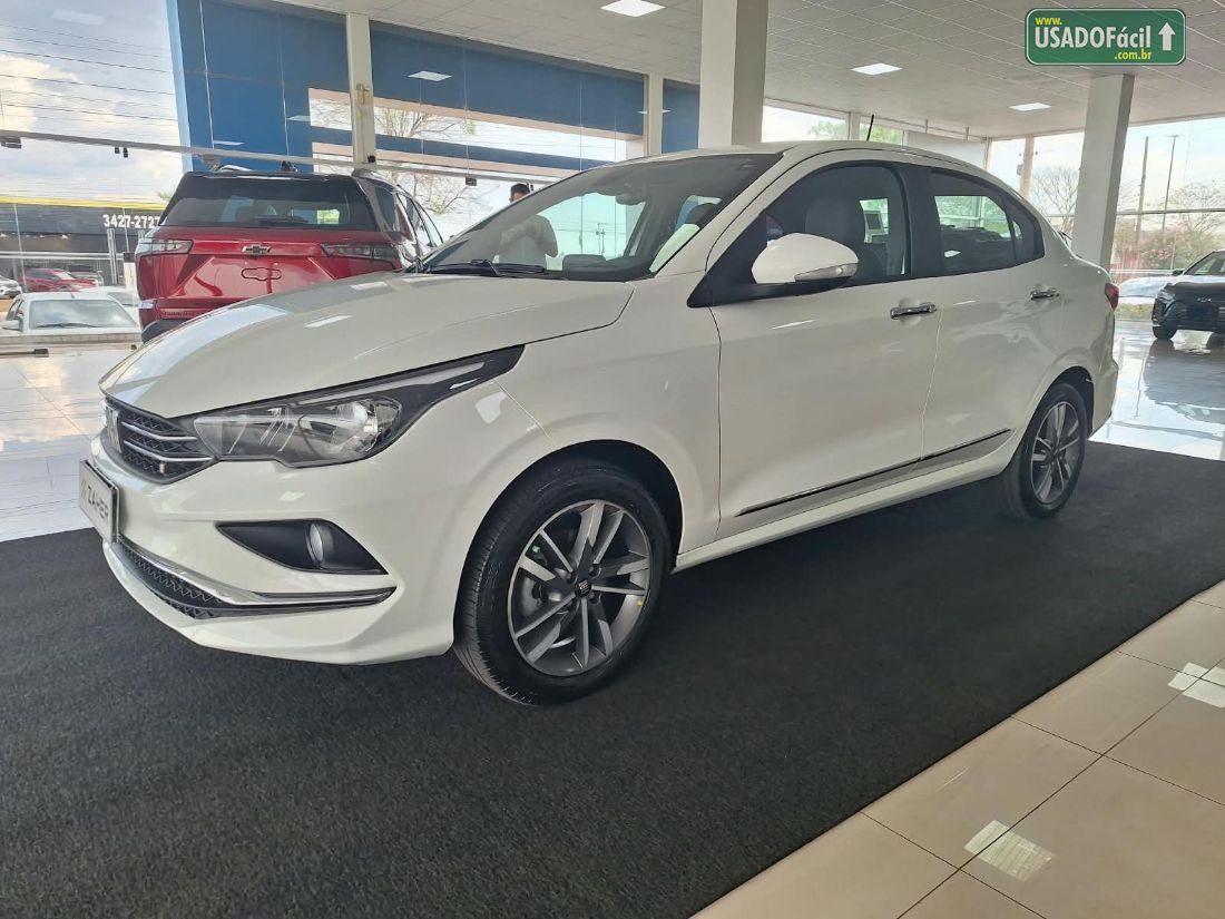 Fiat Cronos Precision 1.3 Automático Flex 2024/2025 — foto 3 de 11