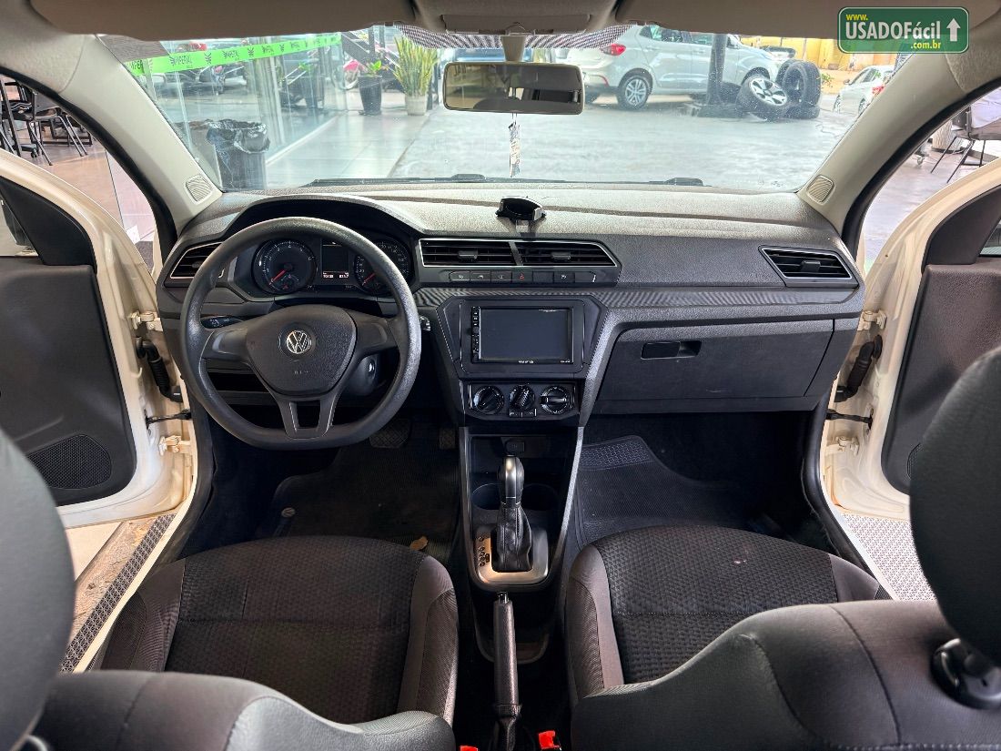 Volkswagen Voyage 1.6 MSi Automático Flex 2021/2022 — foto 8 de 12