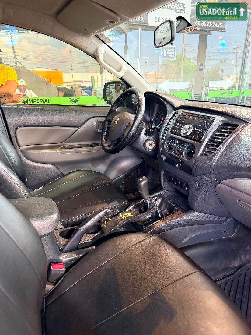 MITSUBISHI L200 Triton Sport GLX CD 2.4 Mecânico Diesel 2019/2019 — foto 9 de 12