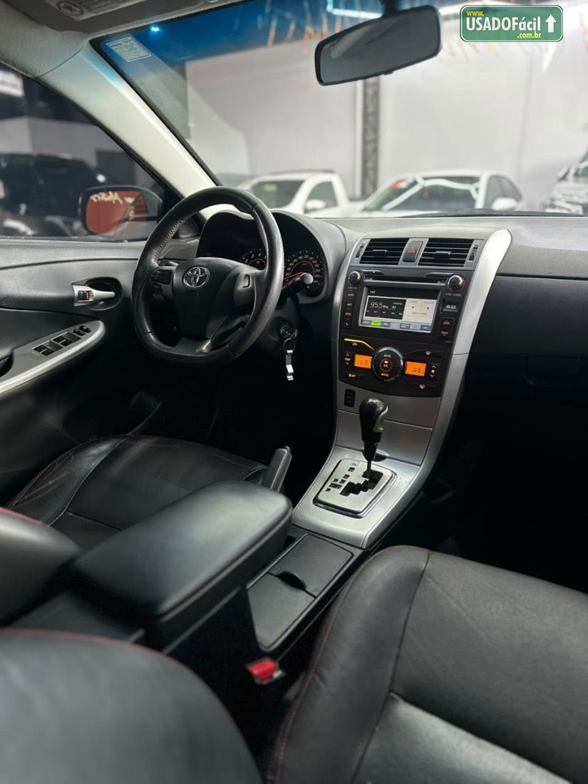 Toyota Corolla XRS 2.0 Automático Flex 2013/2014 — foto 8 de 15