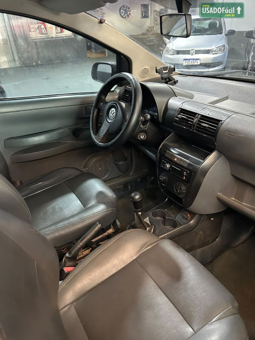 Volkswagen Fox Plus 1.6 Mi 4P Total Flex 2005/2006 — foto 5 de 7