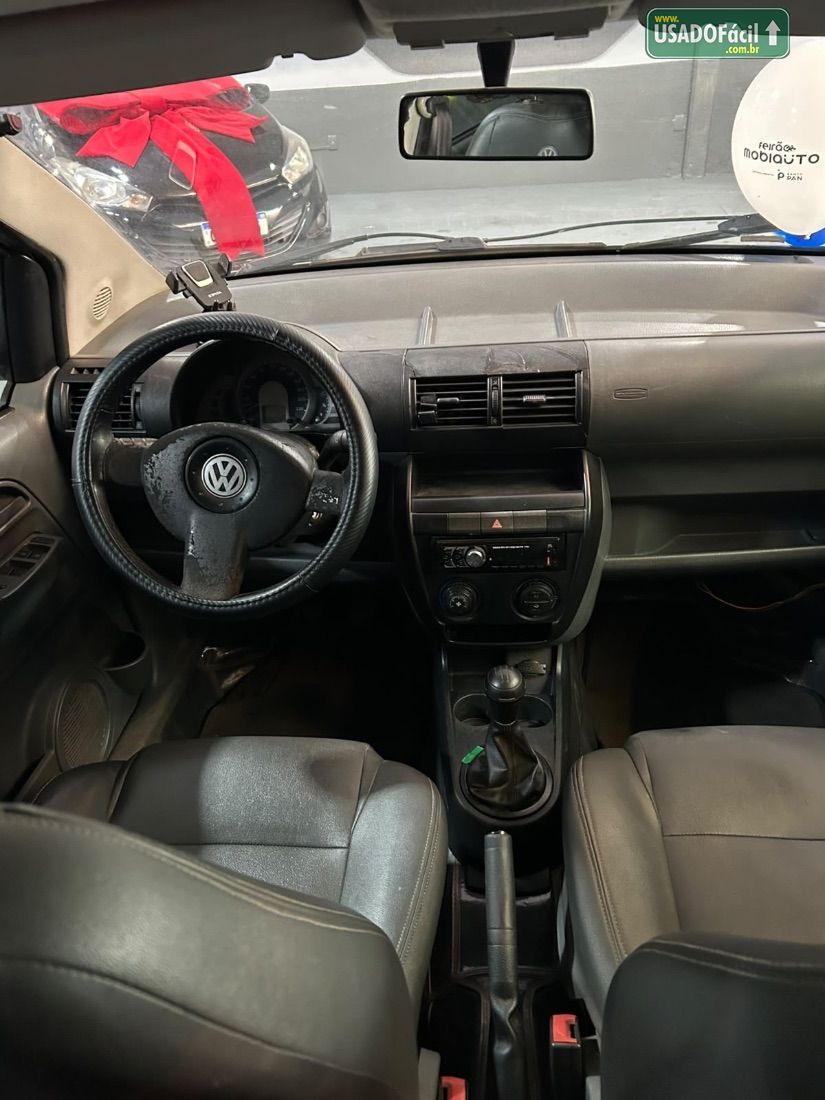 Volkswagen Fox Plus 1.6 Mi 4P Total Flex 2005/2006 — foto 6 de 7