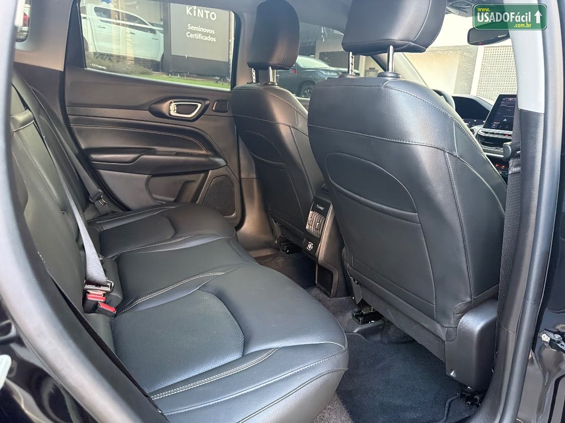 Jeep Compass Longitude Night Eagle 1.3 4x2 Automático Flex 2024/2025 — foto 5 de 9
