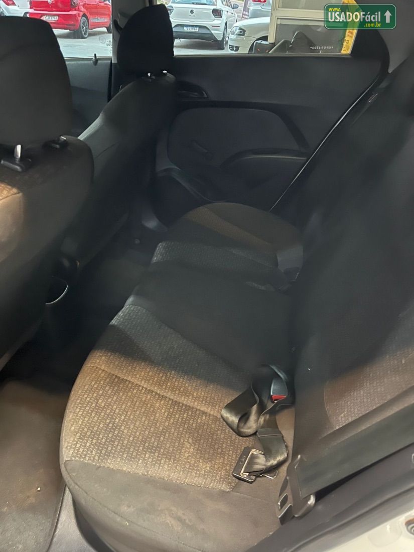Hyundai HB20 Hatch Unique 1.0 Mecânico Flex 2019/2019 — foto 8 de 11