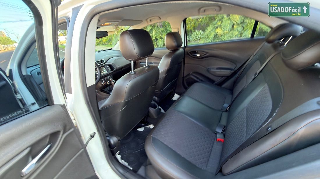 CHEVROLET/GM Prisma Sedan LTZ 1.4 Automático FlexPower 2017/2018 — foto 12 de 18