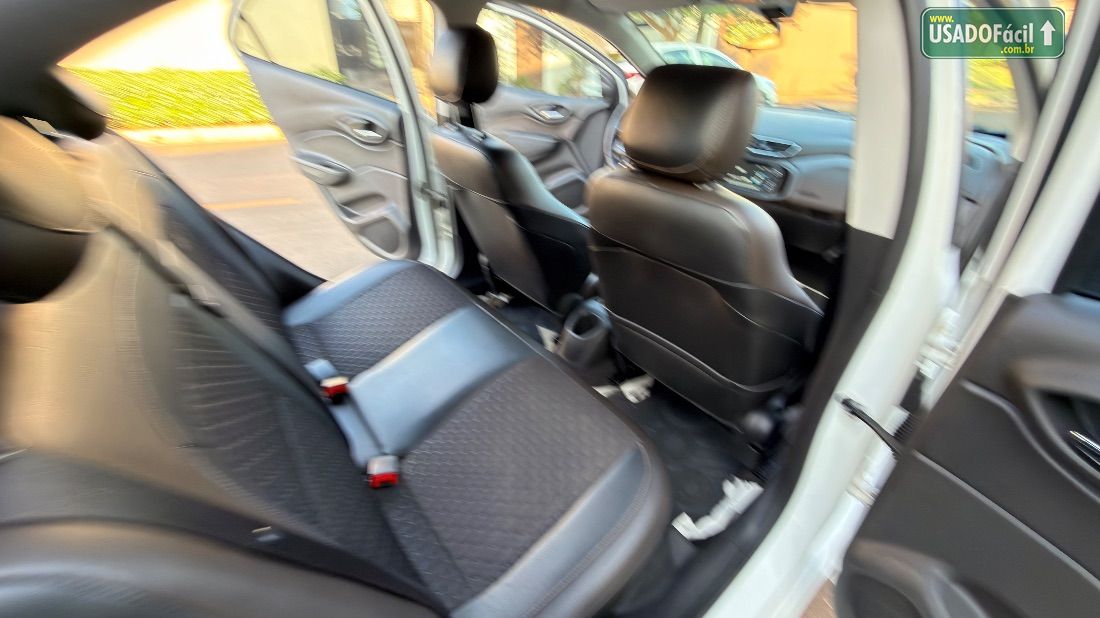 CHEVROLET/GM Prisma Sedan LTZ 1.4 Automático FlexPower 2017/2018 — foto 15 de 18