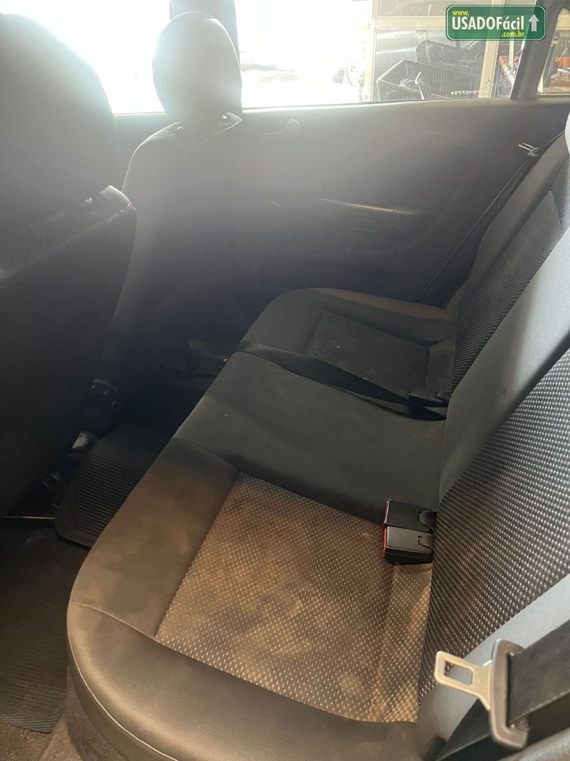 Volkswagen Gol 1.6 Mi 4P Total Flex 2014/2015 — foto 10 de 10