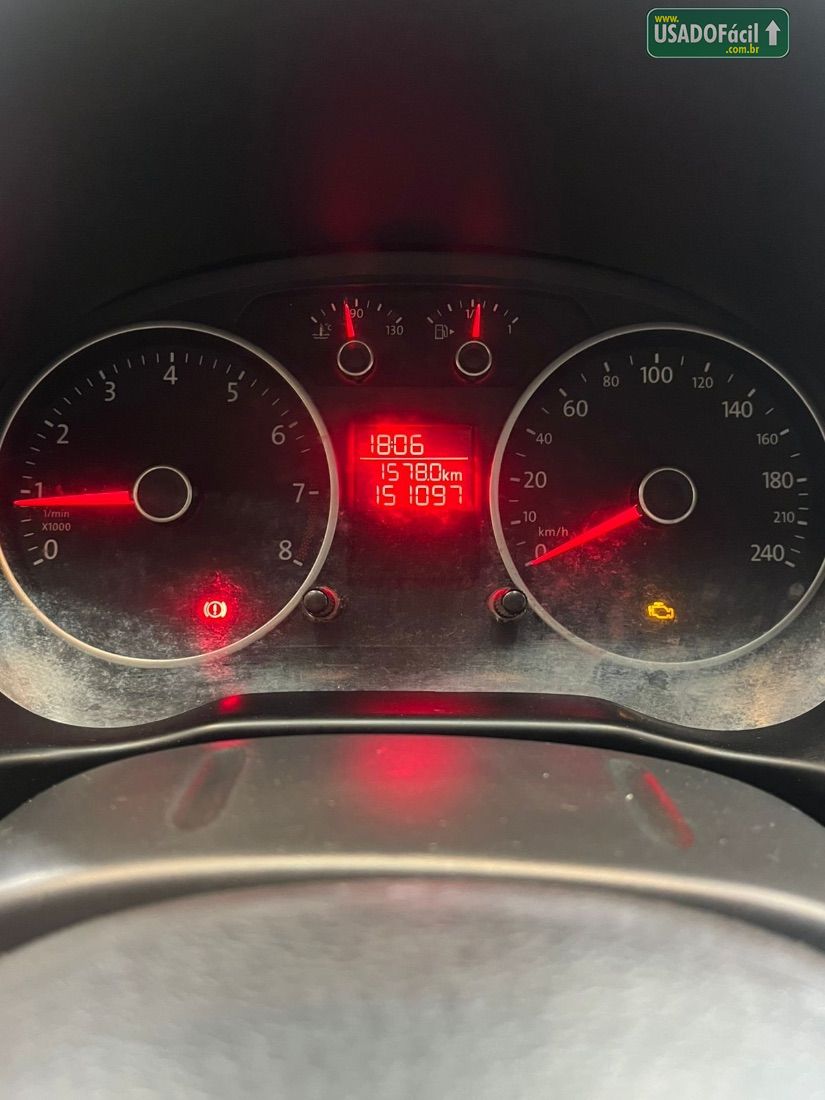 Volkswagen Gol 1.6 Mi 4P Total Flex 2014/2015 — foto 6 de 10